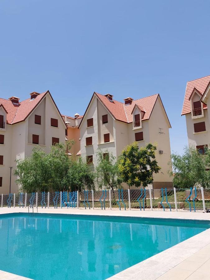 Ifrane Apartment With Swimming Pool Luaran gambar
